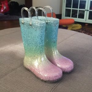Toddler cat & jack size 6 sparkle rainboots